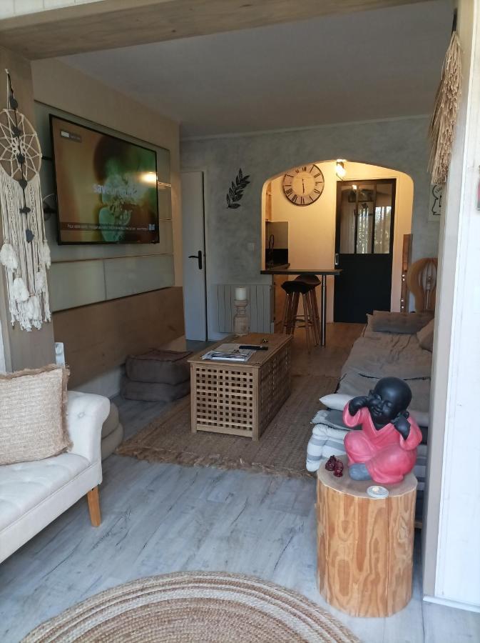Escapade Cocooning Residence Avec Piscine/Tennis Fréjus Kültér fotó